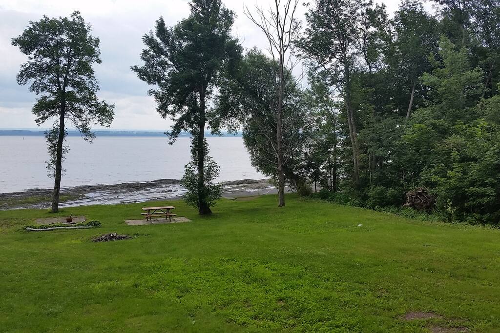Accès au fleuve / Access to River