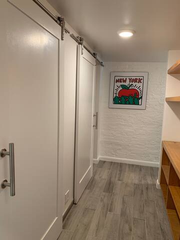 UWS 3BR/2BTH Apt, 1 block from Central Park gallery image 3