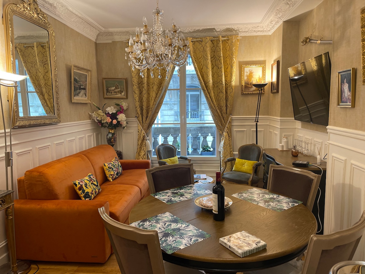 Anuncio de Airbnb popular: Apartment in the heart of the Butte Montmartre neighborhood en Paris 18e Arrondissement