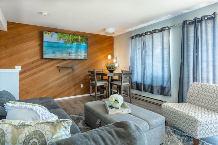 在这台美妙的65英寸电视上欣赏电影