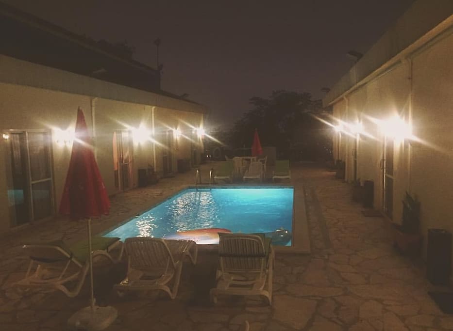 the bungalows by night