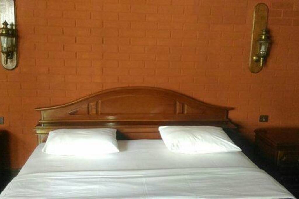Budget room 35USD