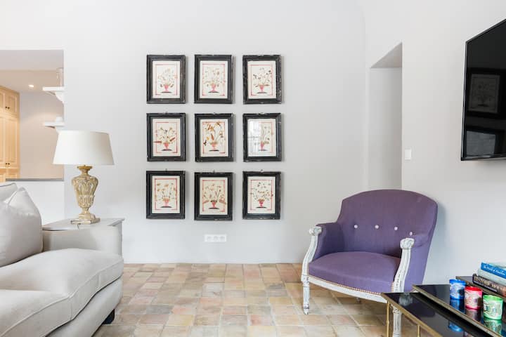 Village Home Inspired By Author - Maussane-les-Alpilles