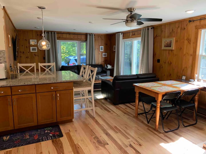 Charming Cabin In Central Vt - 클레어몬트