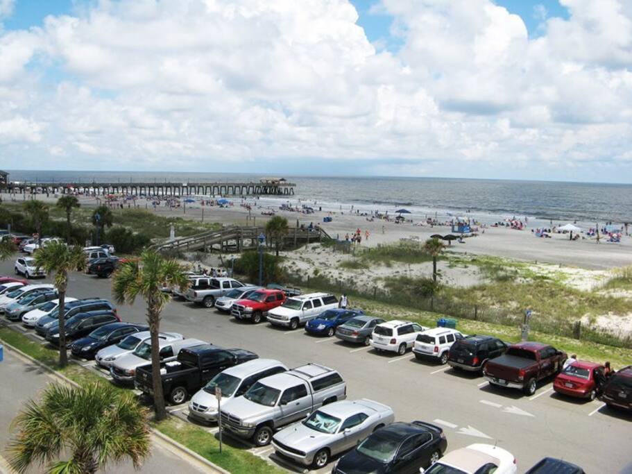 Panoramic Views of Tybee Beach and the Atlantic Ocean