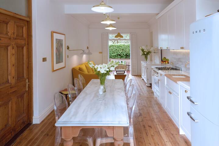 The Secret Garden in Sea Point gallery image 4