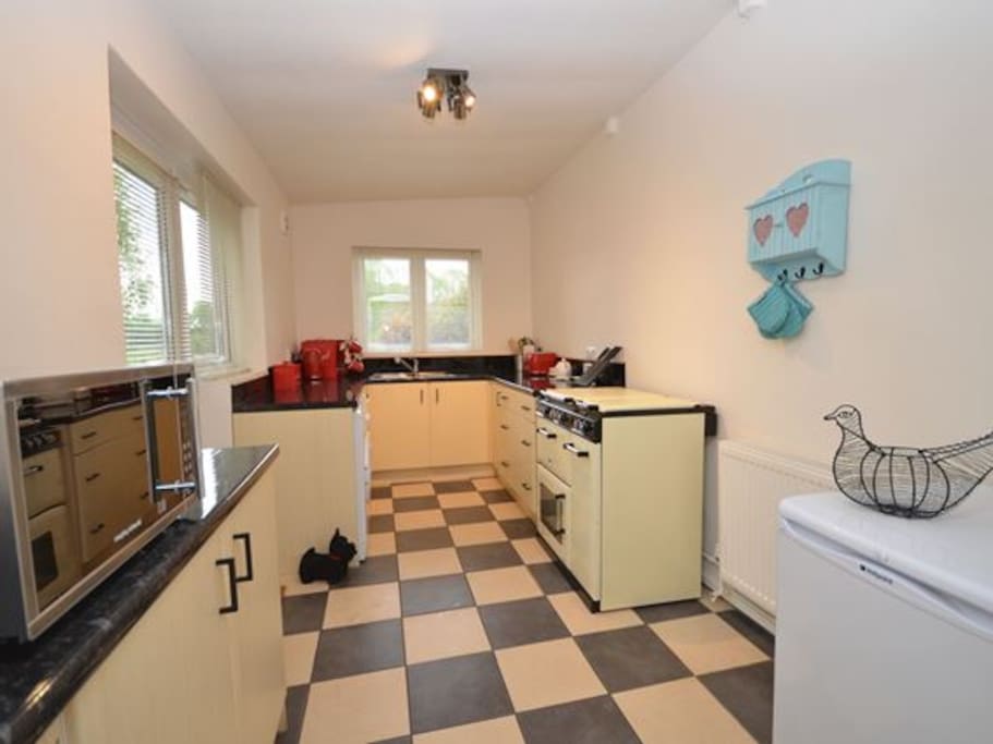Spacious kitchen