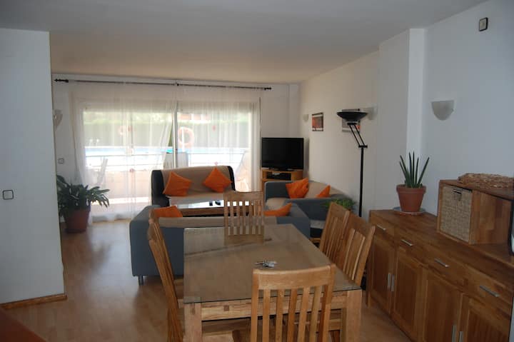 Apartment With Pool View + Wifi Fibre. Medas Park - Torroella de Montgrí