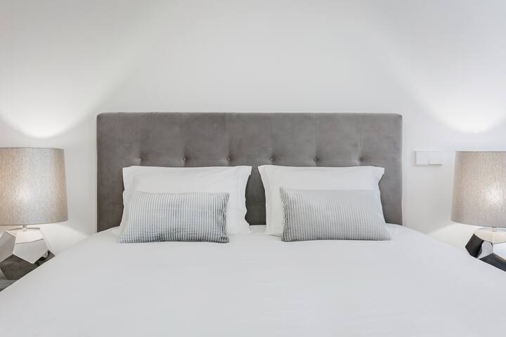 RH AURA 19,Swimming Pool & View & Terrace &Parking gallery image 4