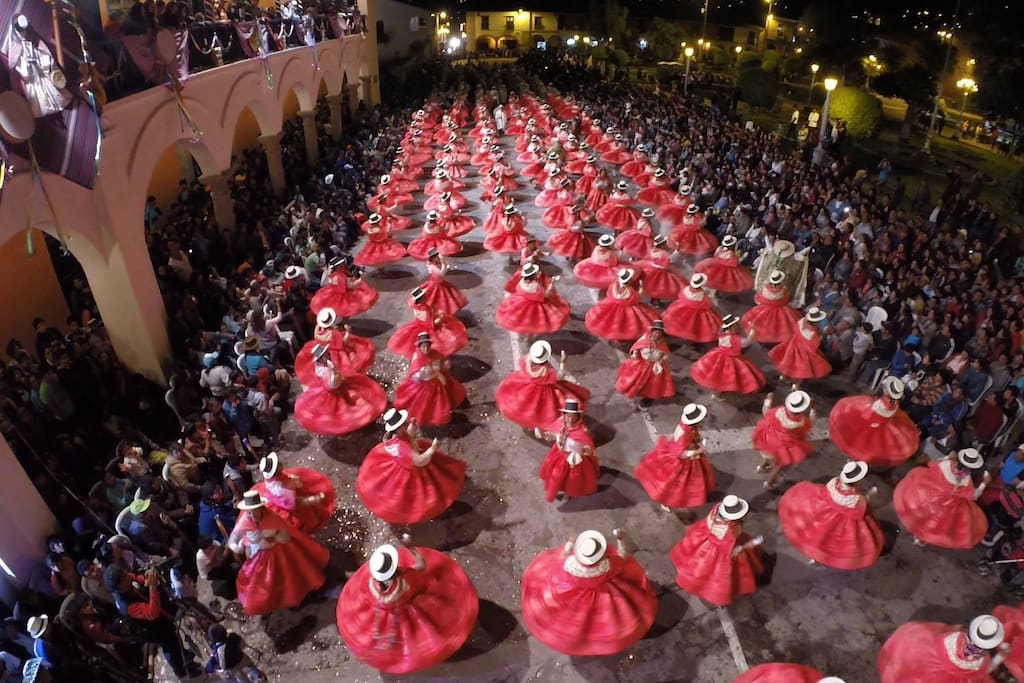 El Carnaval Ayacuchano es una festividad realizada en la ciudad de Ayacucho, Perú, en el mes de febrero, durante tres días. Fue declarado por el Instituto Nacional de Cultura del Perú (INC) como Patrimonio Cultural de la Nación.