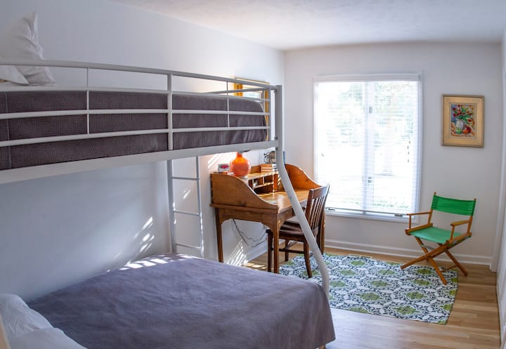 The Smith Room - bunk with all new twin and full beds