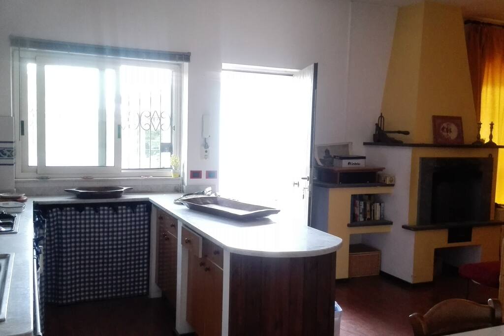 cucina in muratura all'americana