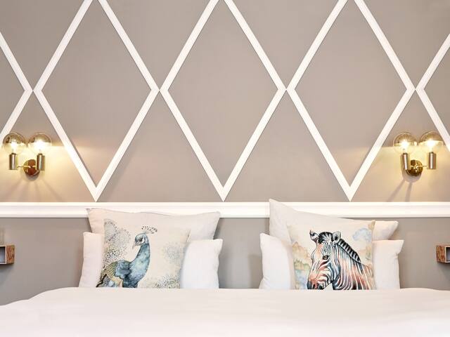 LINNEN SUITE gallery image 2