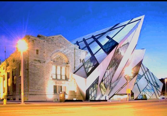 2 Bedroom Condo Loft, Free PRKG gallery image 5