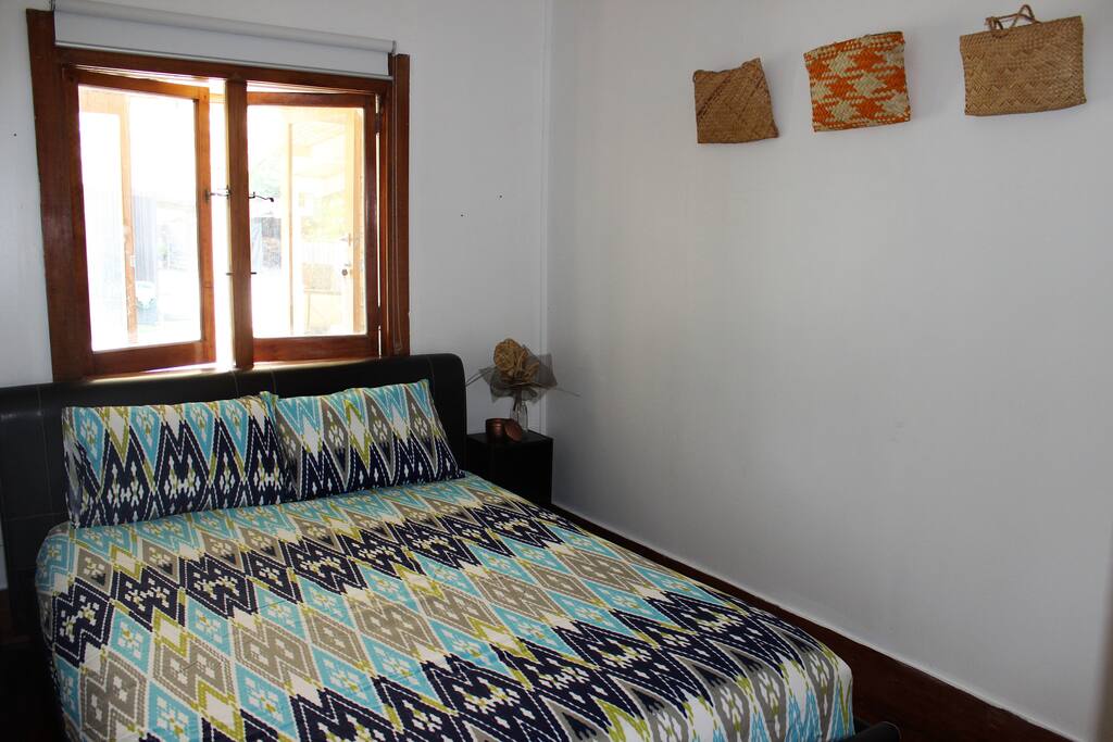 TAHI - QUEEN ROOM