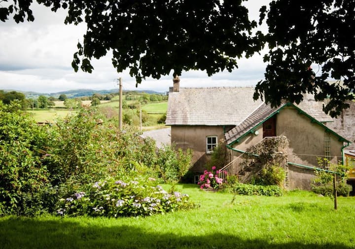3 Best Airbnbs With Pool Near Lancaster, UK Updated 2024 Trip101