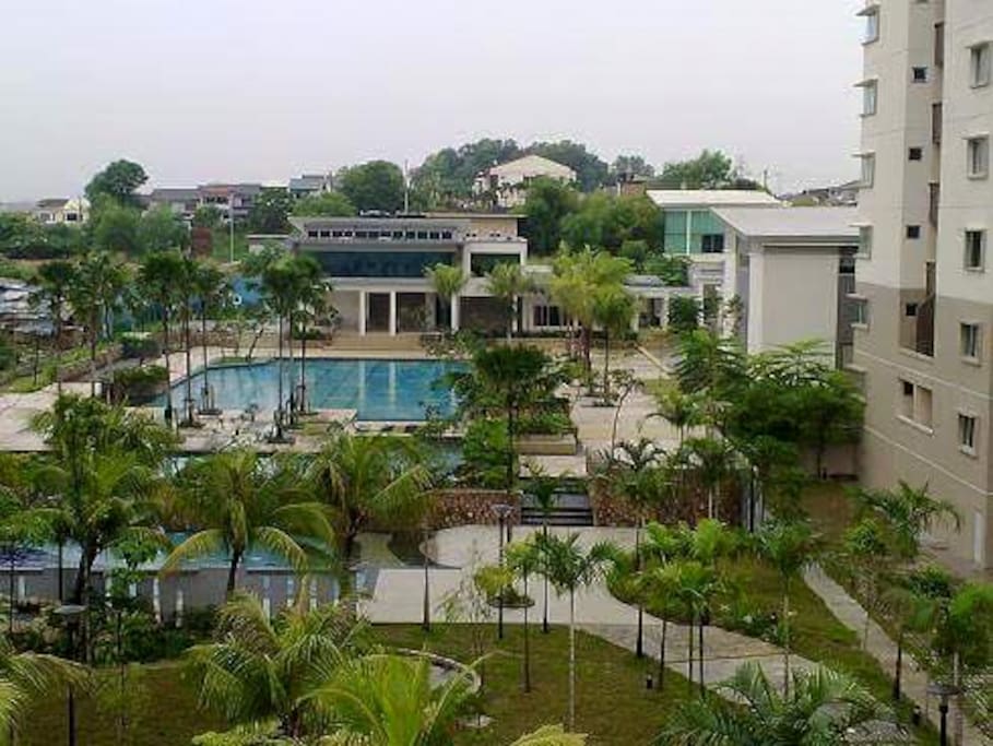pool view