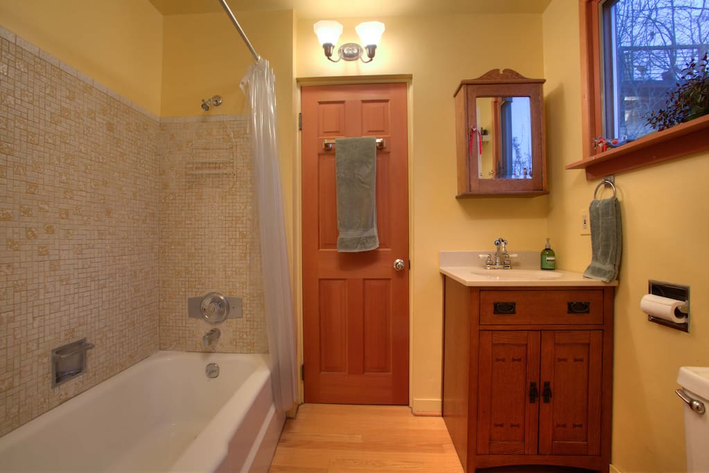 Private bedroom on main floor: full bath/shower, southern view