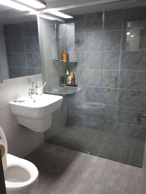 Clean Bathroom