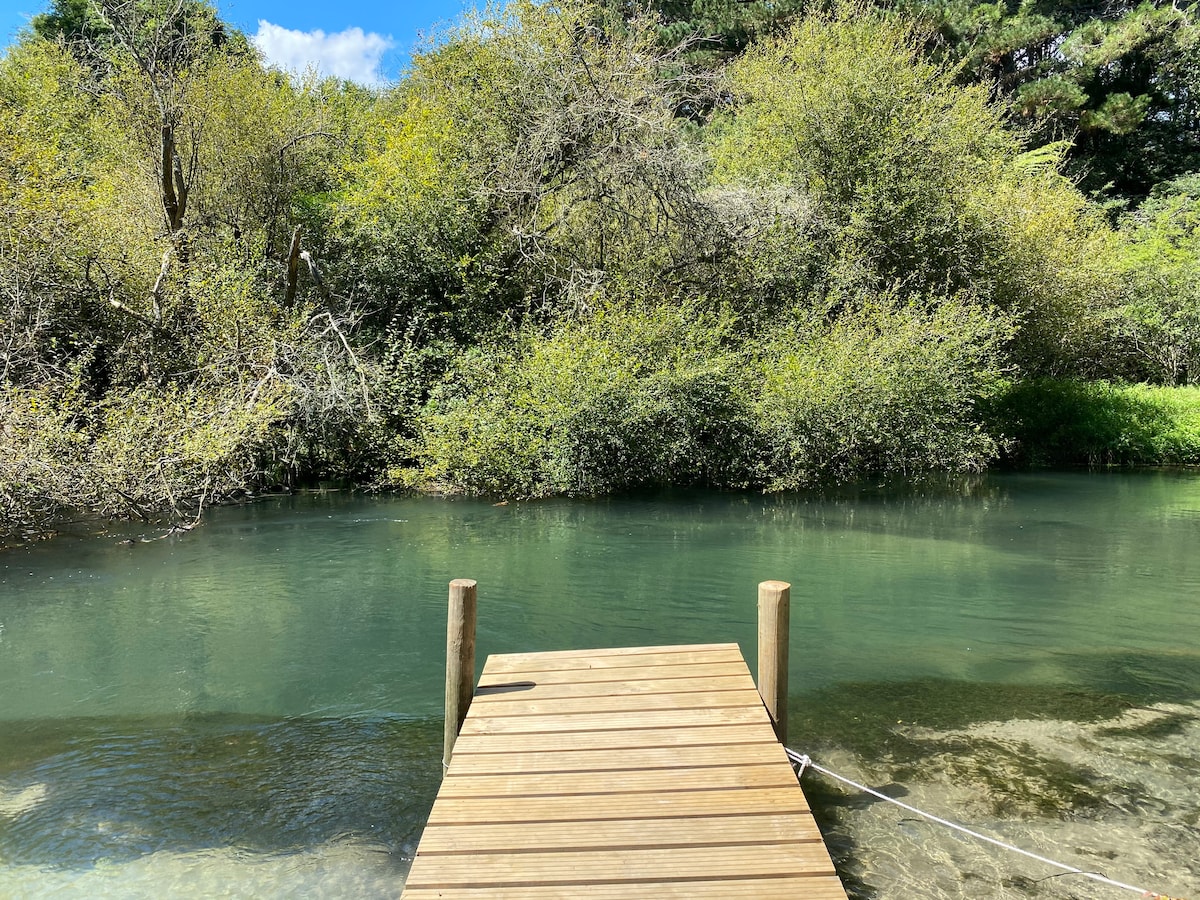Jump off the end if you’re brave enough at Lone Oak Eco Cabin in Okoroire