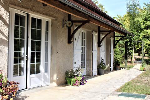 Comfortable & well-equipped house in Luzech