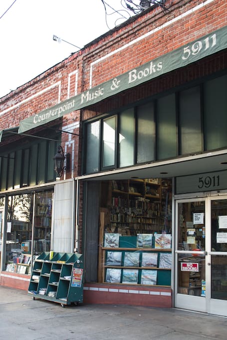 Foto de Counterpoint Records & Books