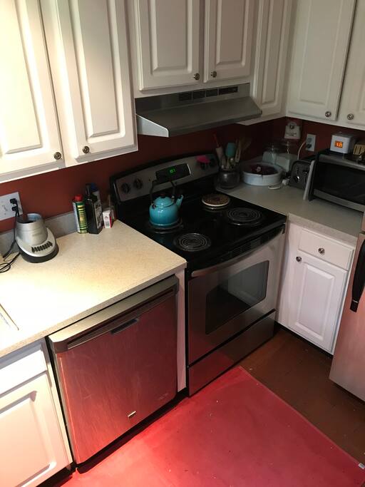 Tiny Kitchen