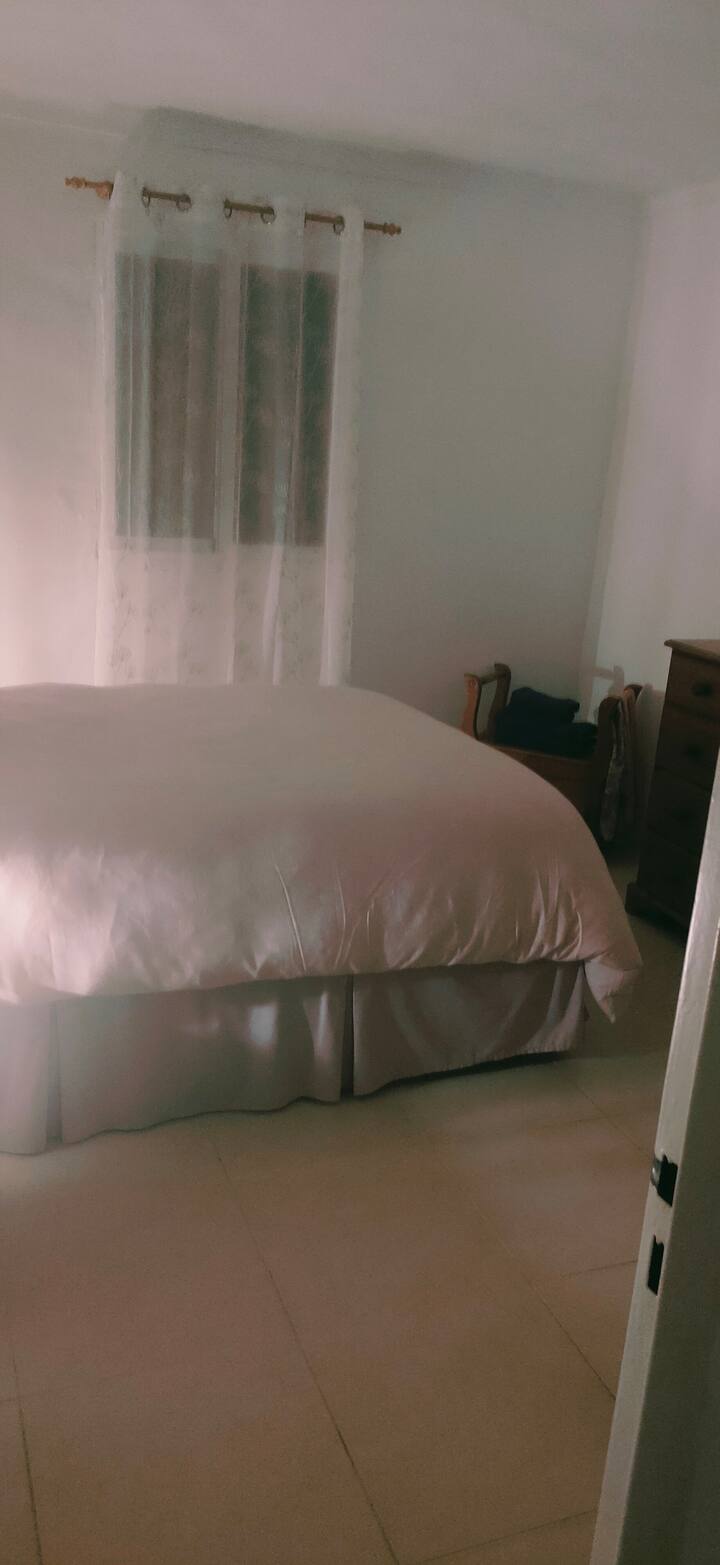 საძინებელი 4