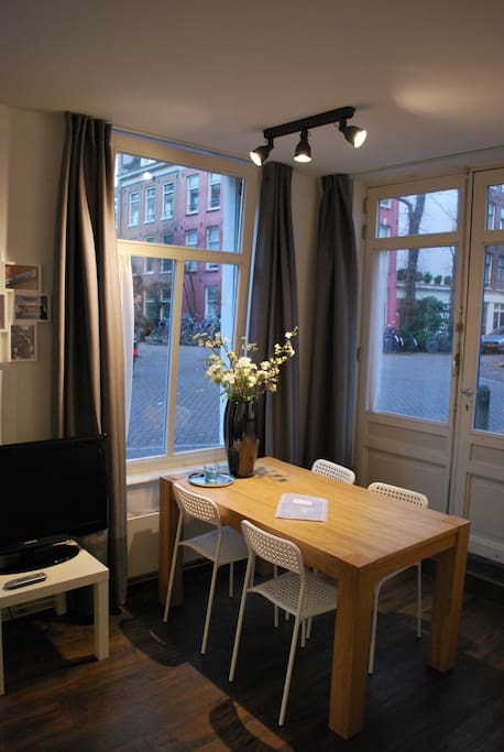 Diner, work table