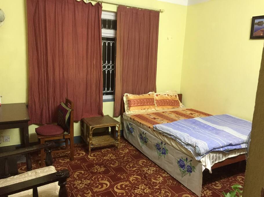 Bed room