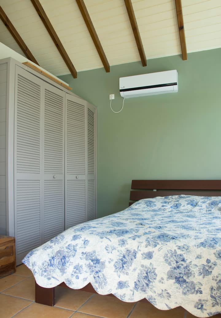 غرفة النوم 1