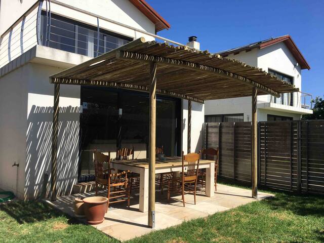 Sunset at Granula Two on Sunset Beach gallery image 5