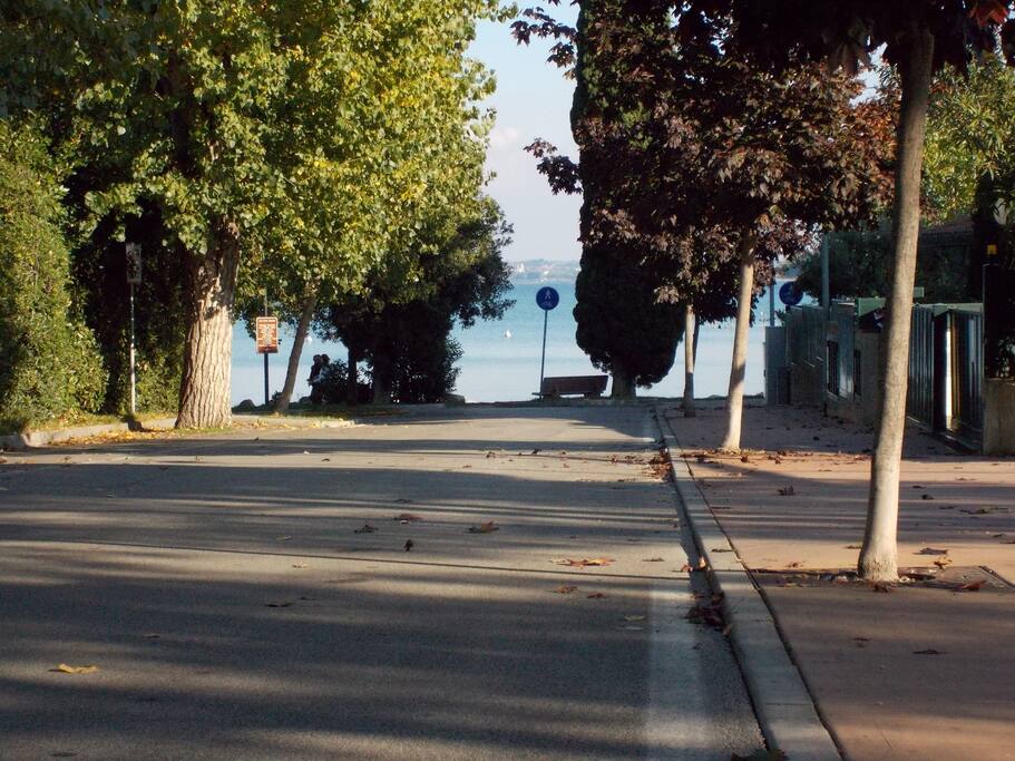 Vista dall'ingresso della casa