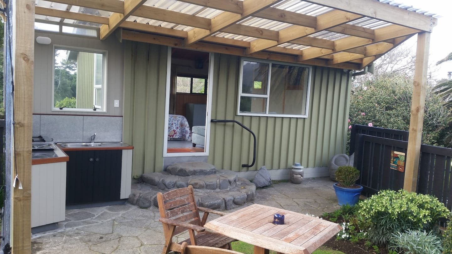 Keatz Bnb Private Rural Retreat By The Beach/river 2