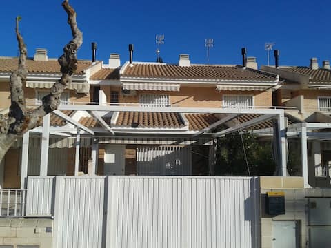 Top Airbnb: Large Duplex in Narejos with WIFI en Los Alcázares