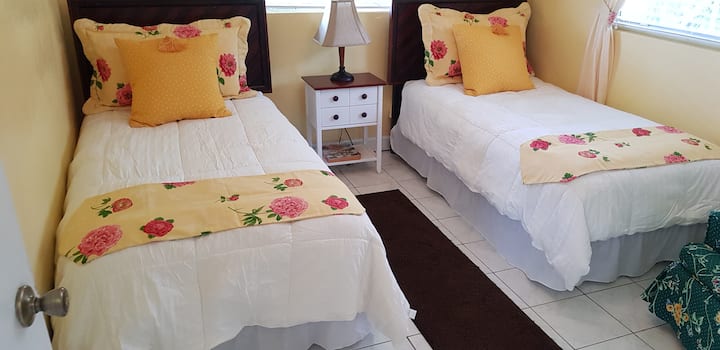 Configuración de dos camas individuales.