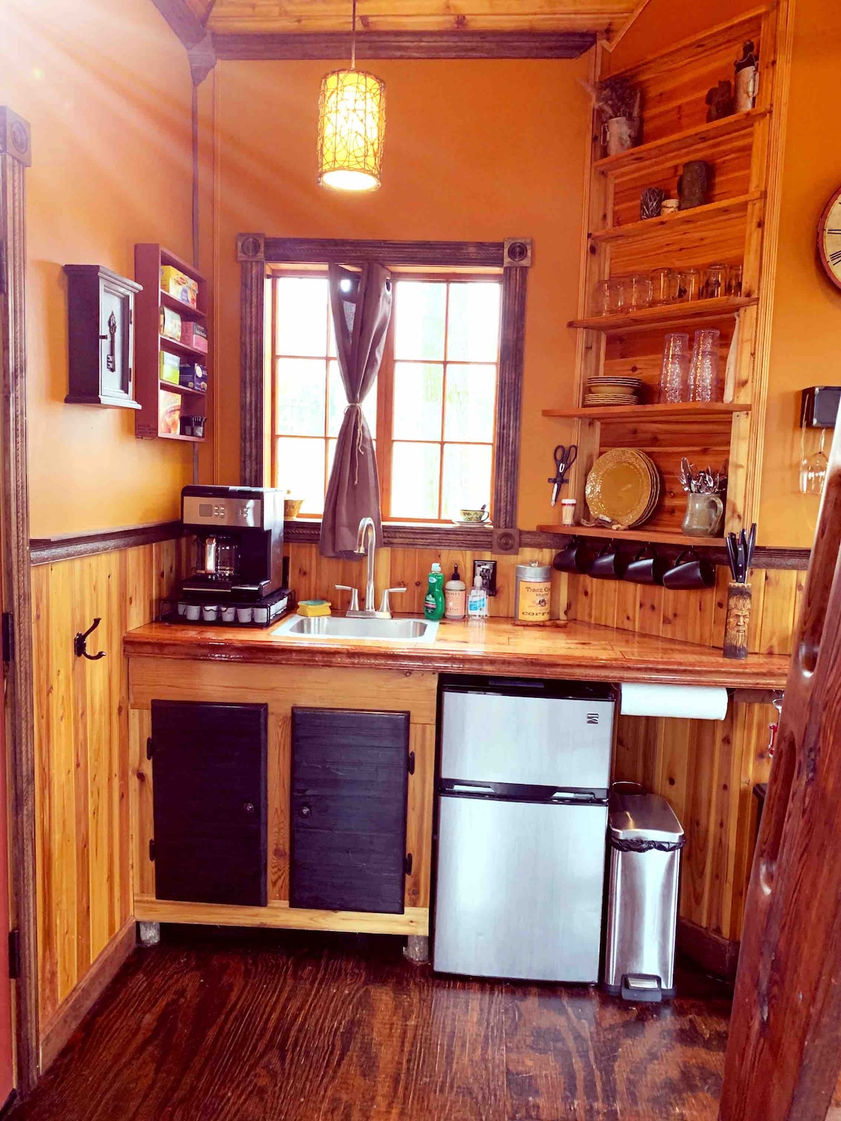 Kitchenette area
