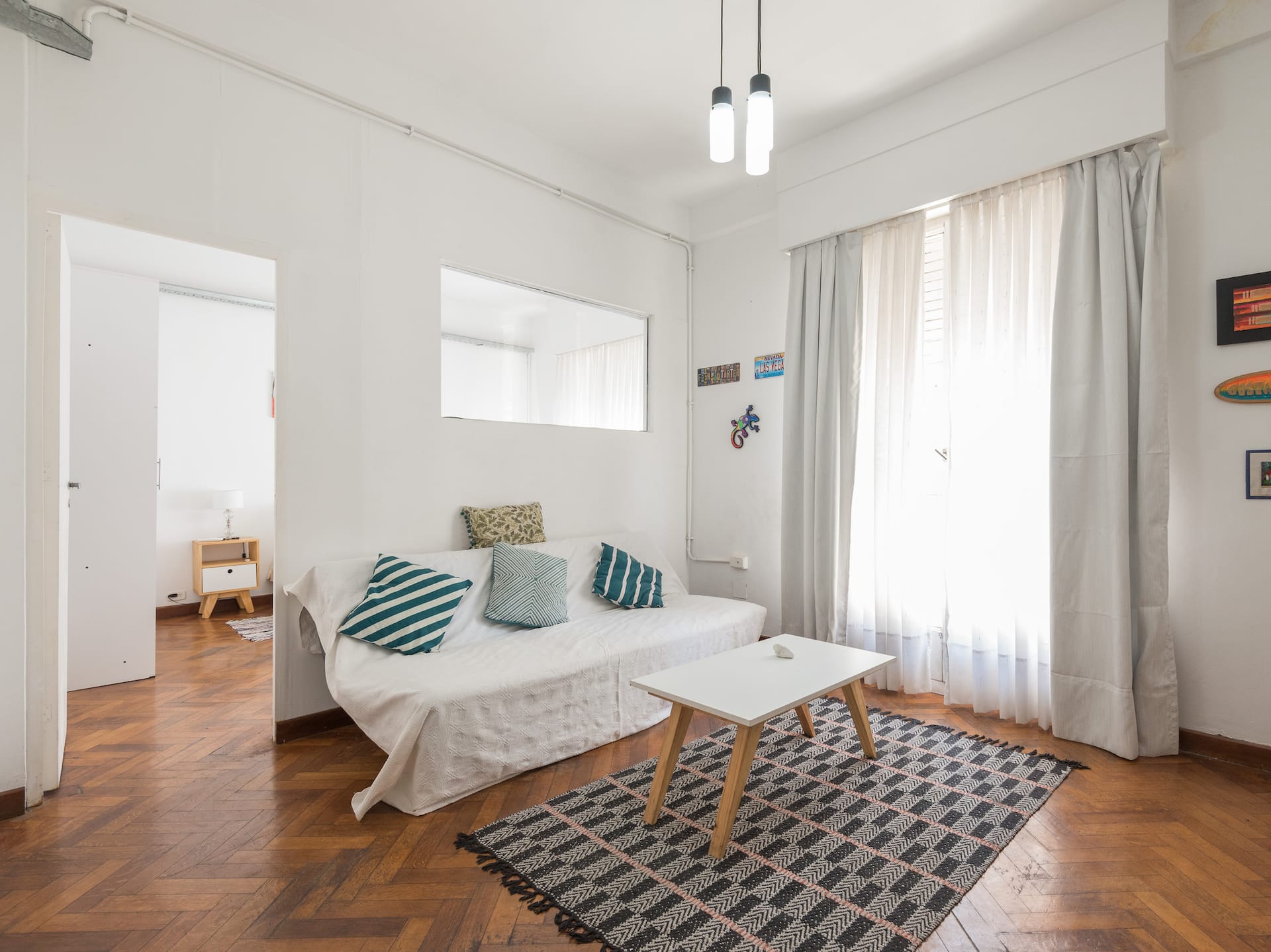 Two-bedroom apartment in Monserrat