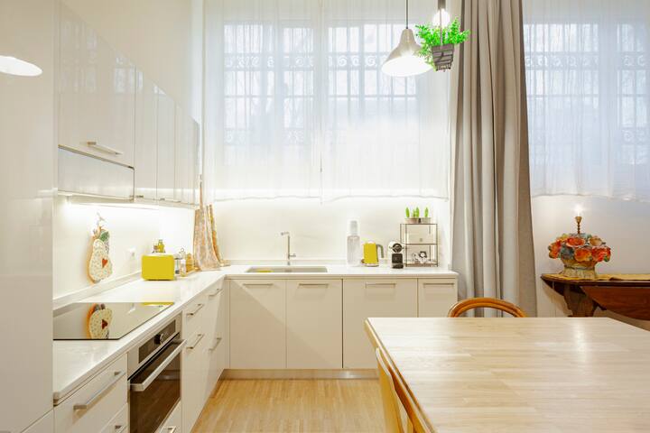 La Casa Colorata – 3 independent flats – 14 places gallery image 3