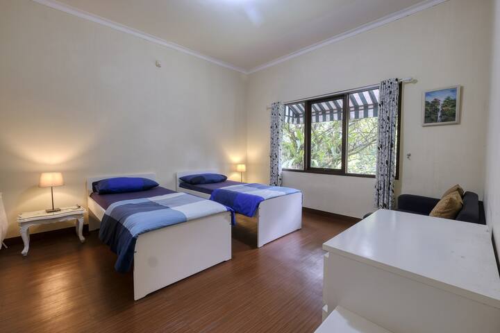 Kamar 2 -2