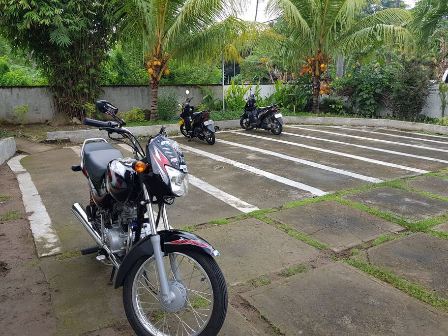 spacious parking area