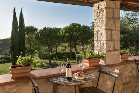relaxation among the vineyards of Chianti1-IlVillinoFarmhouse