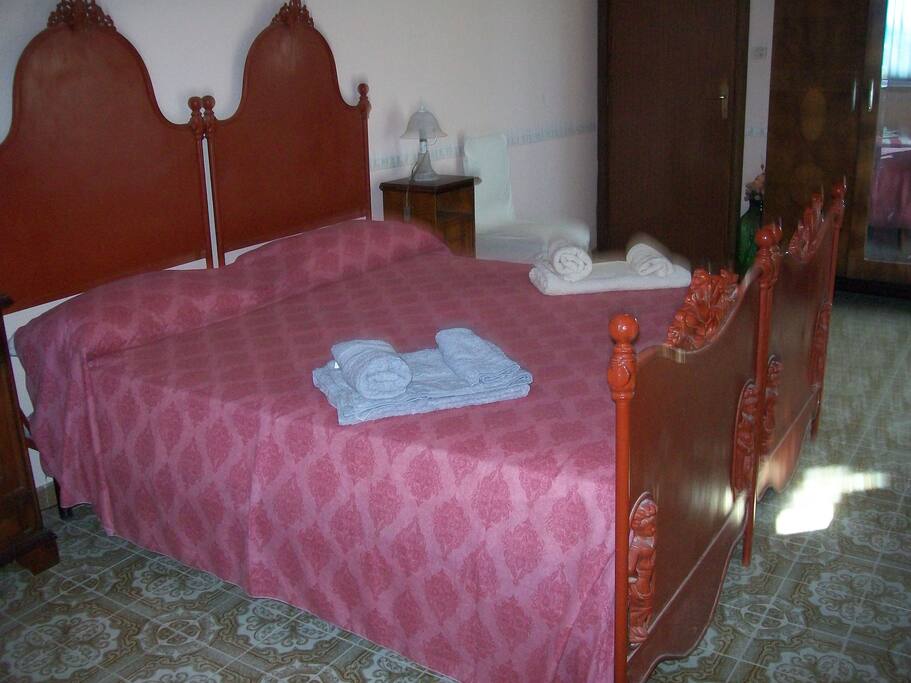 letto matrimoniale
