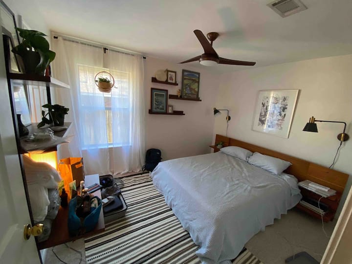 2 - ра спалня с двойно легло тип Куин