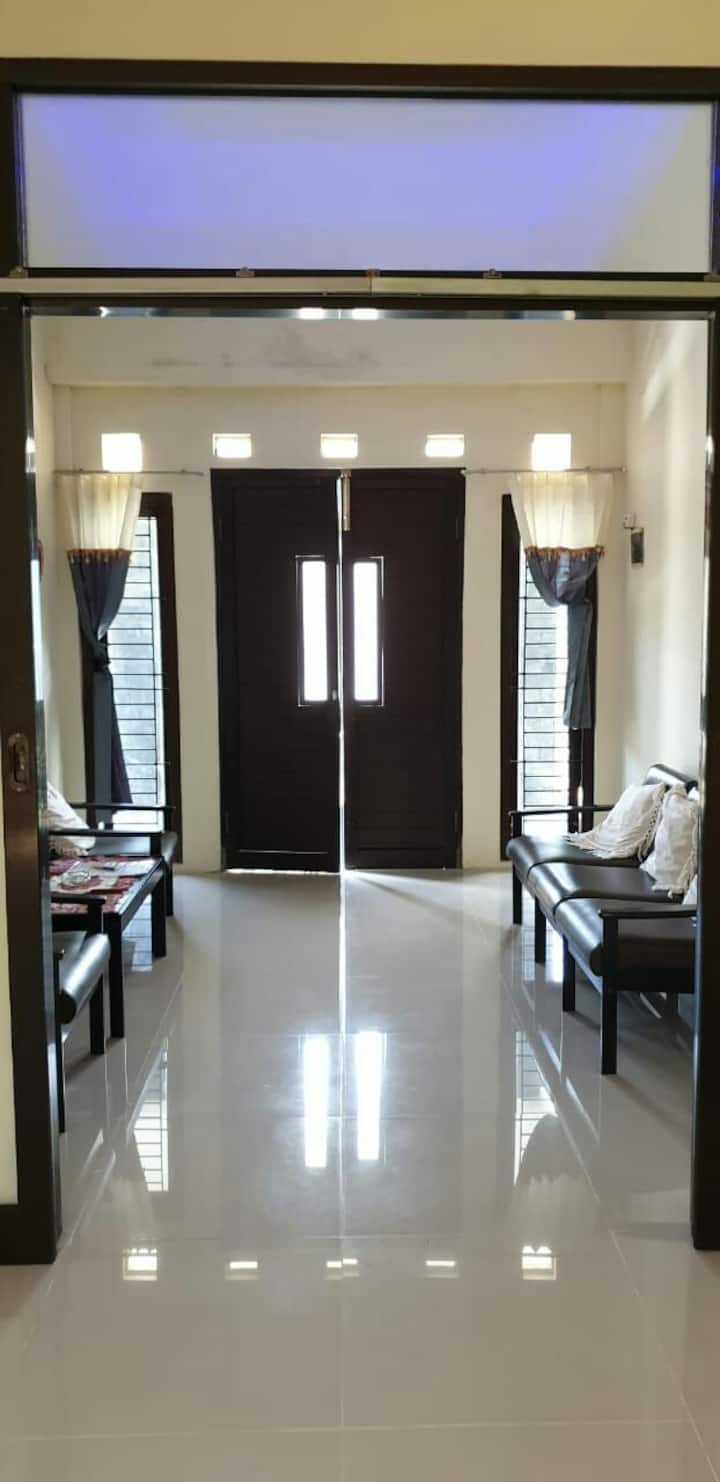 Garuda 4 Homestay Syariah - Magelang