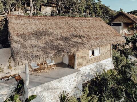 Jungle House with Great Breakfast in Nusa Penida
