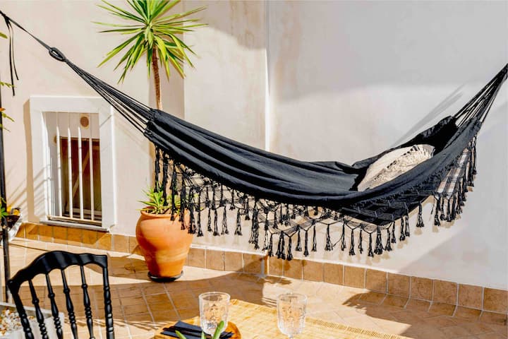 Casa Pura Indoor Et Outdoor De Sol Catania | Habilement