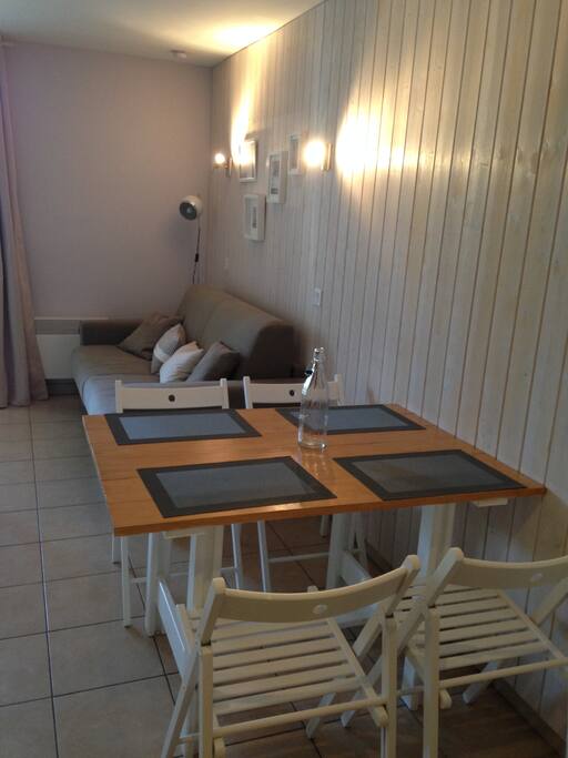 Table à manger intérieure