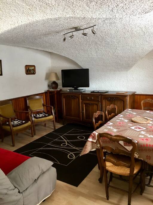Salon / Salle à manger 6 personnes