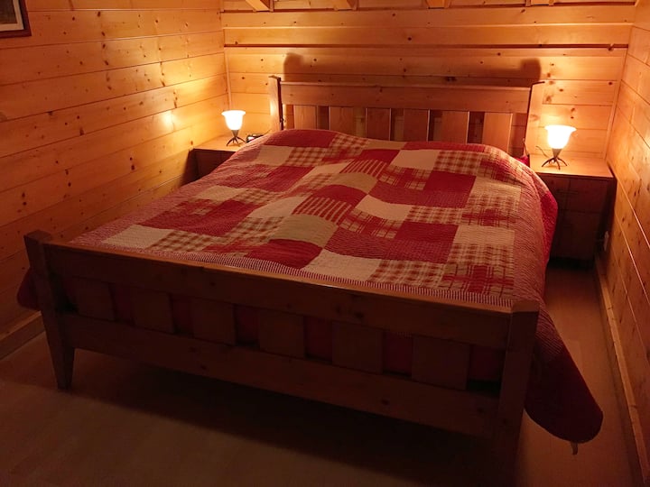 ห้องนอนชั้นบน